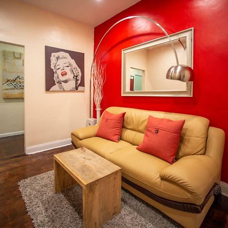 Private Room In A Shared Apartment 15 Minutes To Times Square! Nueva York Exterior foto