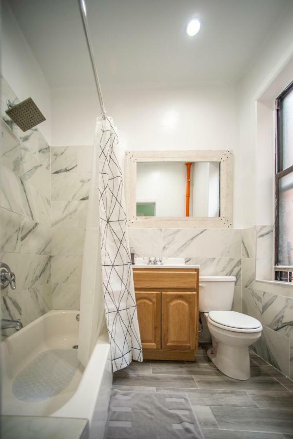 Private Room In A Shared Apartment 15 Minutes To Times Square! Nueva York Exterior foto